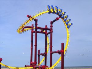 Model Roller Coaster Dragon